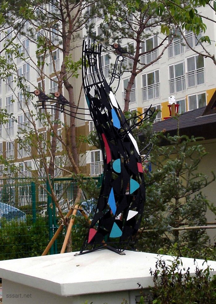 모자이크 고목 나무 - 절제된 컬러가 만든 예술 금속조형물 - 철이야기 모자이크 고목 나무 - 검은색 컬러 포인트 금속조형물